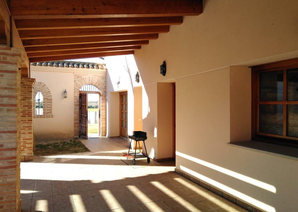 Casas Olmo Y Fresno Jardin Y Piscina A 17 Kilometros De Salamanca Ngoại thất bức ảnh
